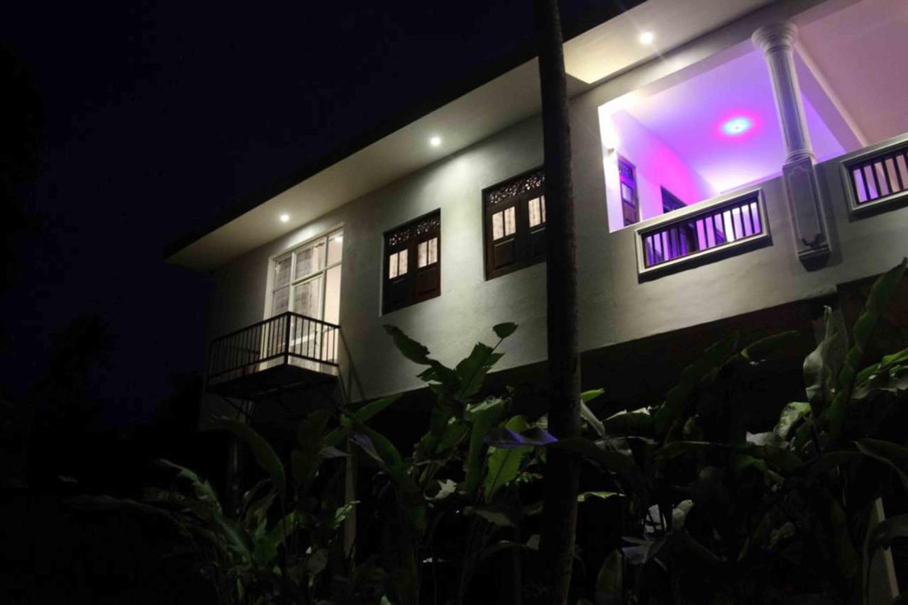Hotel Indigo Unawatuna Exterior foto